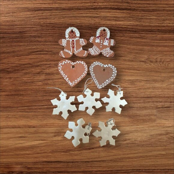 Handmade Gingerbread Heart  Snowflake Ornaments Set - Christmas Decor Delights - Picture 1 of 5